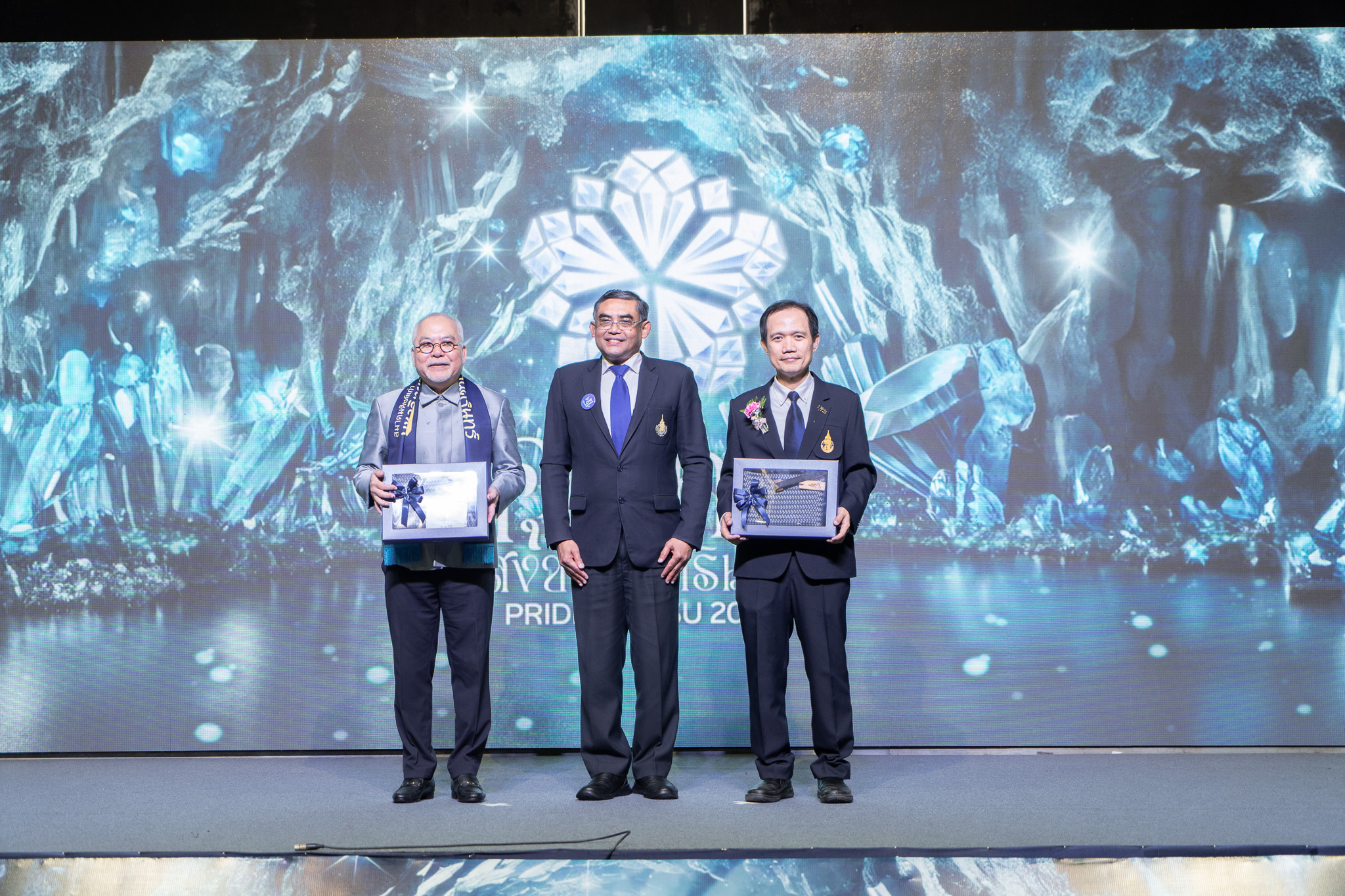 งานวันคุณค่าสงขลานครินทร์ 4 ICC HATYAI ศูนย์ประชุมนานาชาติฉลองสิริราชสมบัติครบ ๖๐ ปี งานวันคุณค่าสงขลานครินทร์